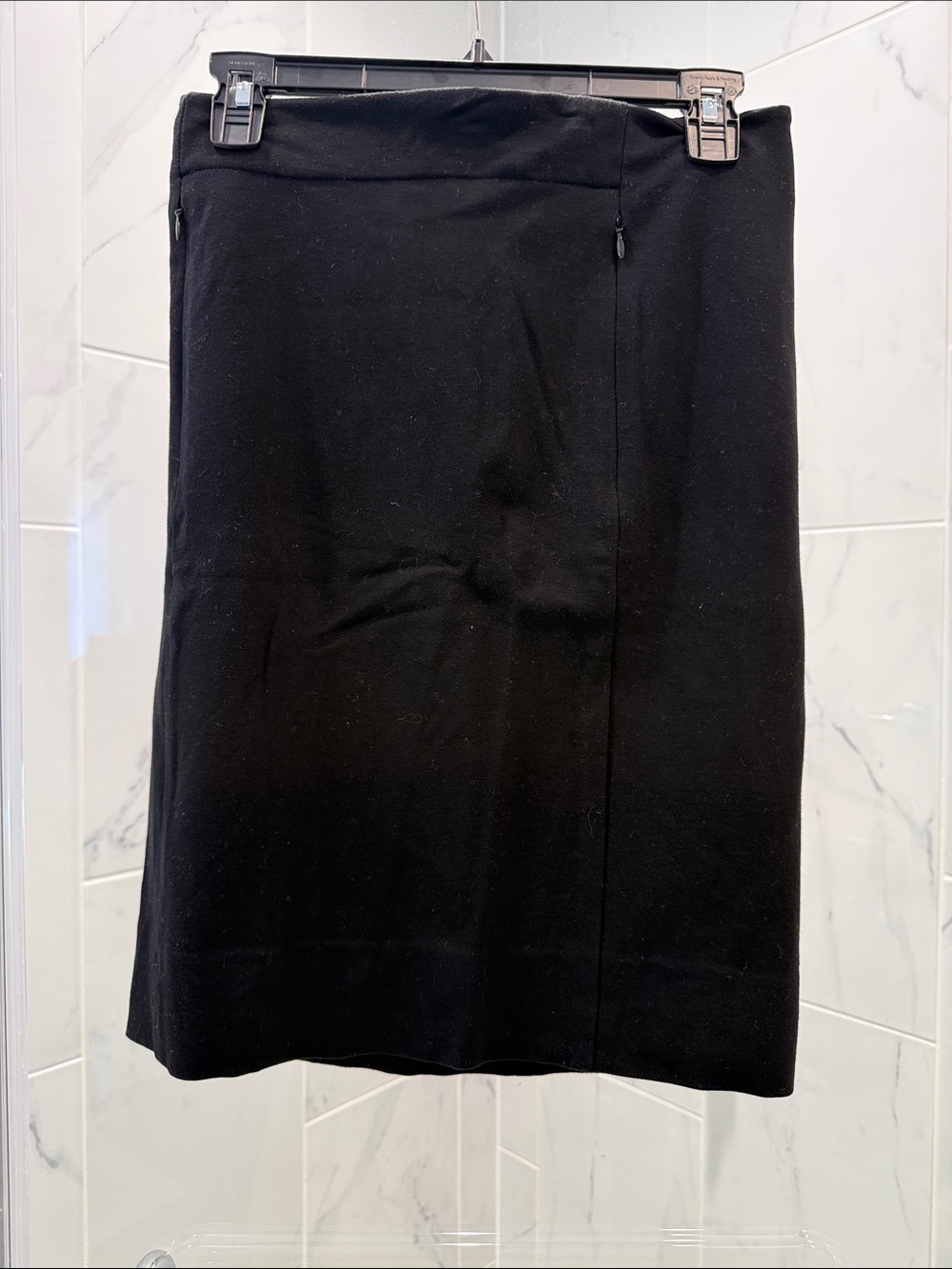 Diane Von Furstenberg Black Pencil Skirt size 4